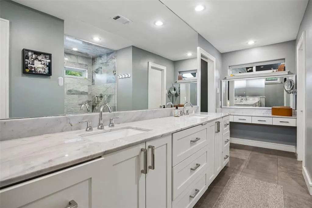 9 Willow Creek Place