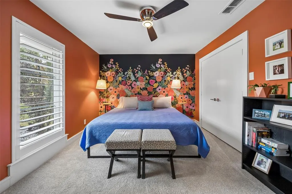 9 Willow Creek Place