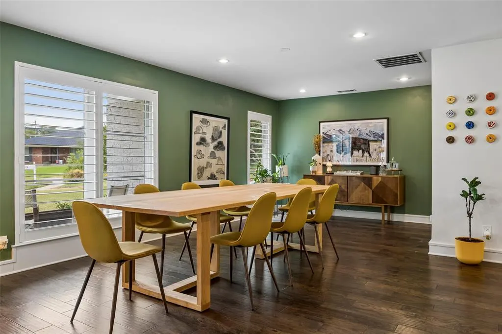 9 Willow Creek Place