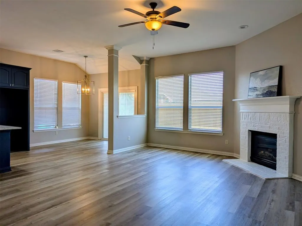 1609 Kittyhawk Drive