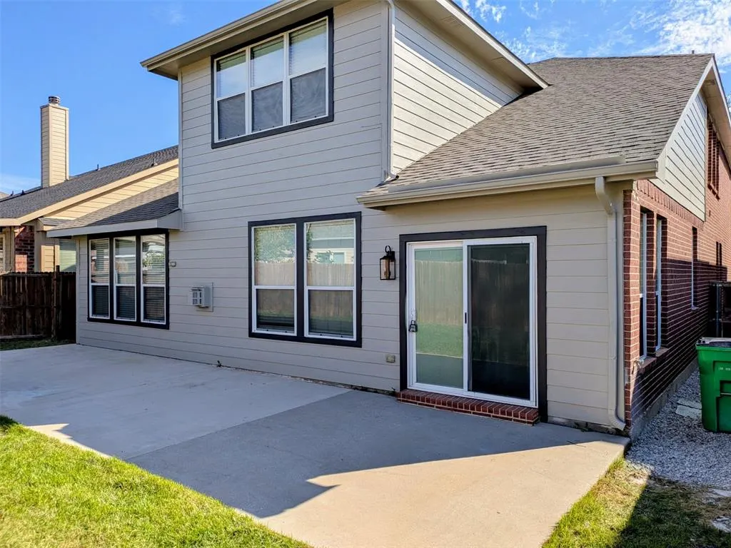 1609 Kittyhawk Drive