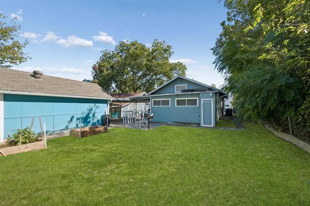 1027 Eldorado Avenue