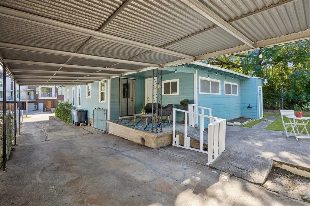 1027 Eldorado Avenue