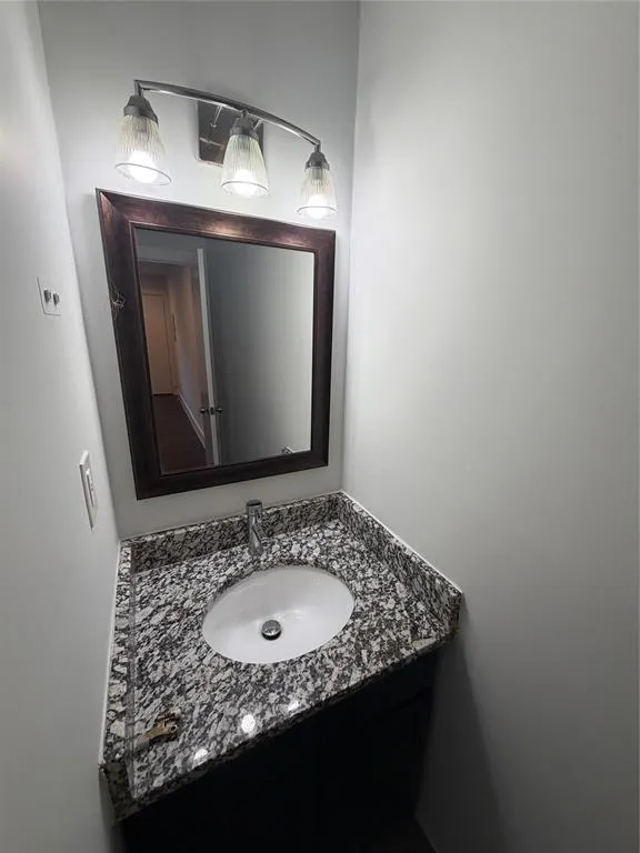 1107 S Ewing Avenue #104