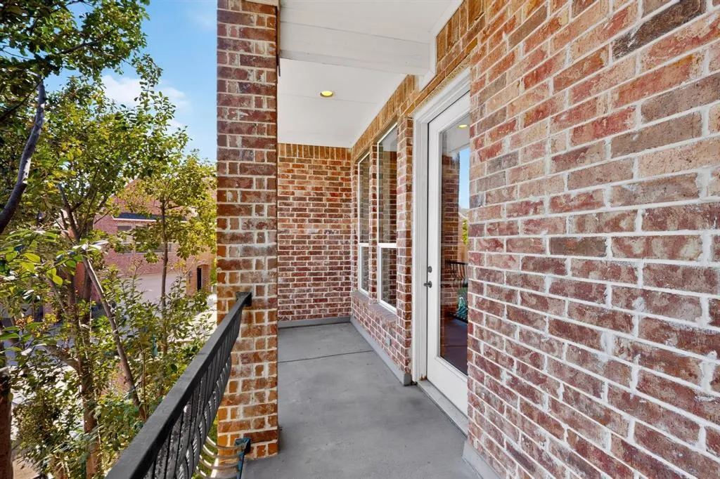 18359 Frankford Lakes Circle
