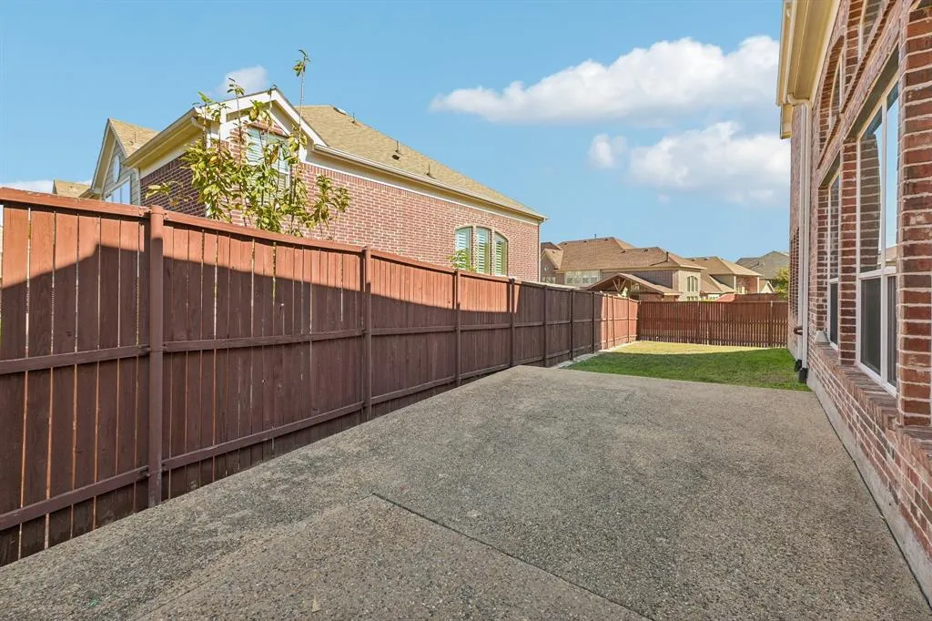 5021 Albatross Drive