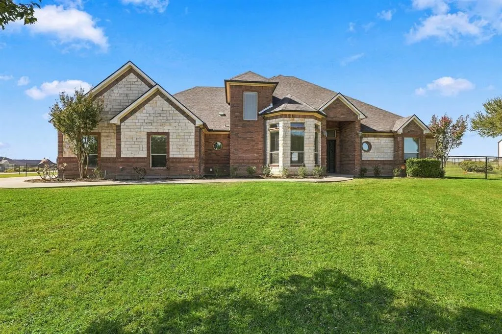 101 Rattling Antler Court