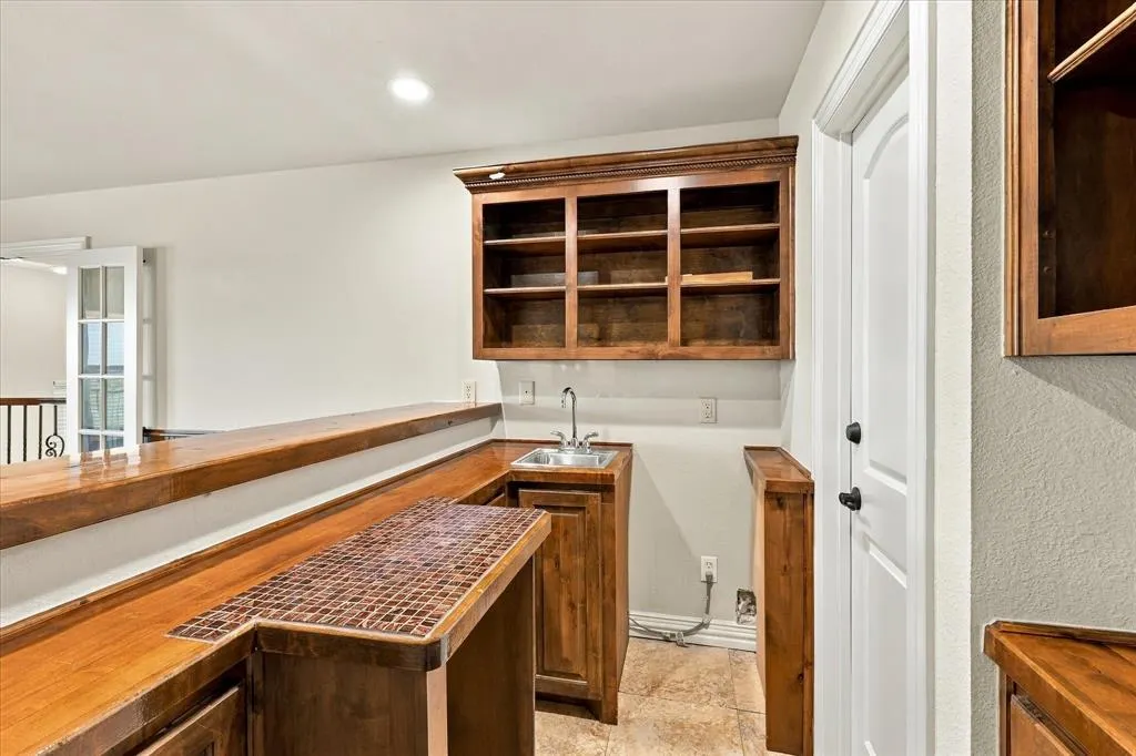 101 Rattling Antler Court