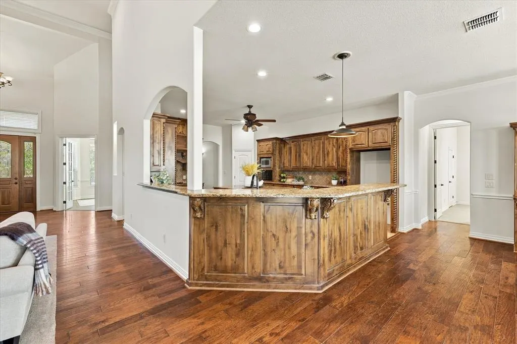 101 Rattling Antler Court