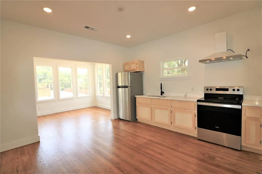 1734 Arizona Avenue #1