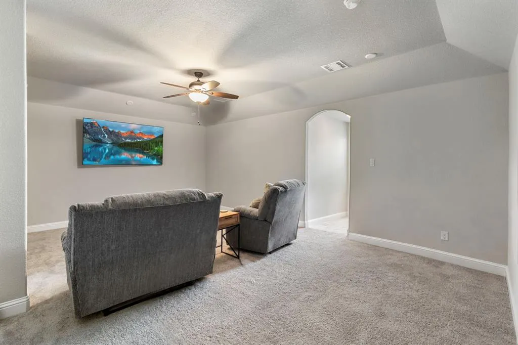 1218 Woodside Drive