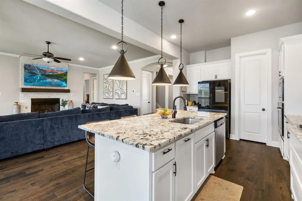 1218 Woodside Drive