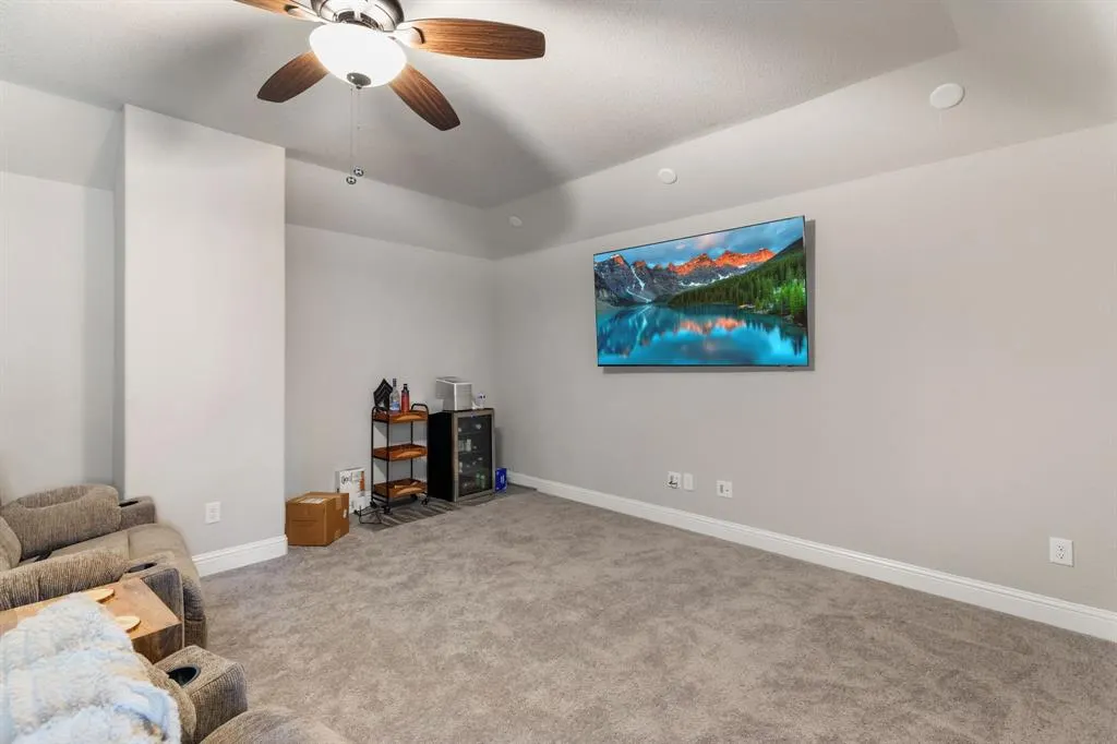 1218 Woodside Drive