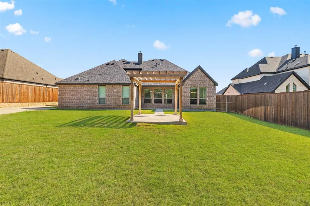 1218 Woodside Drive