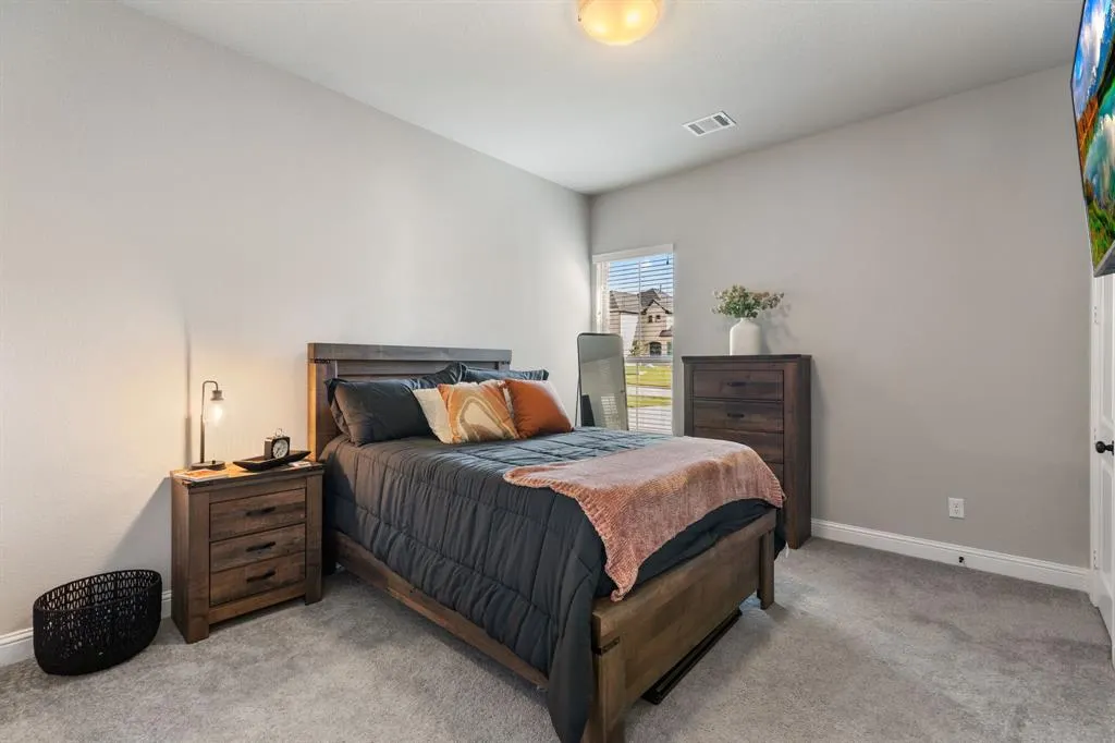 1218 Woodside Drive