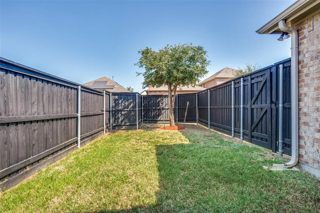 2445 Dolostone Drive
