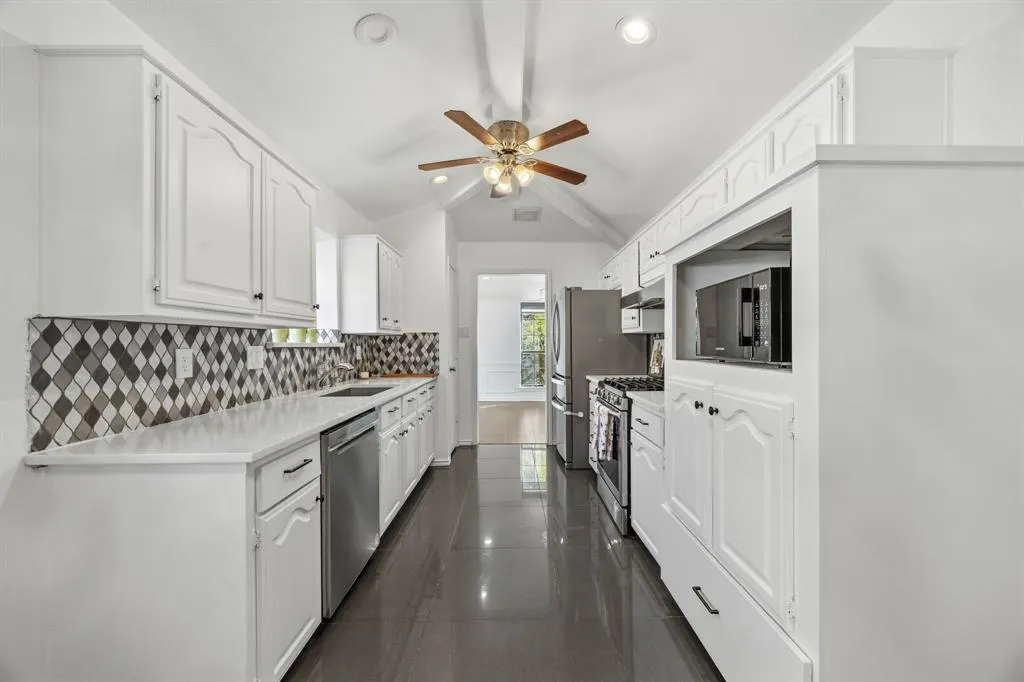 4421 Sterling Lane