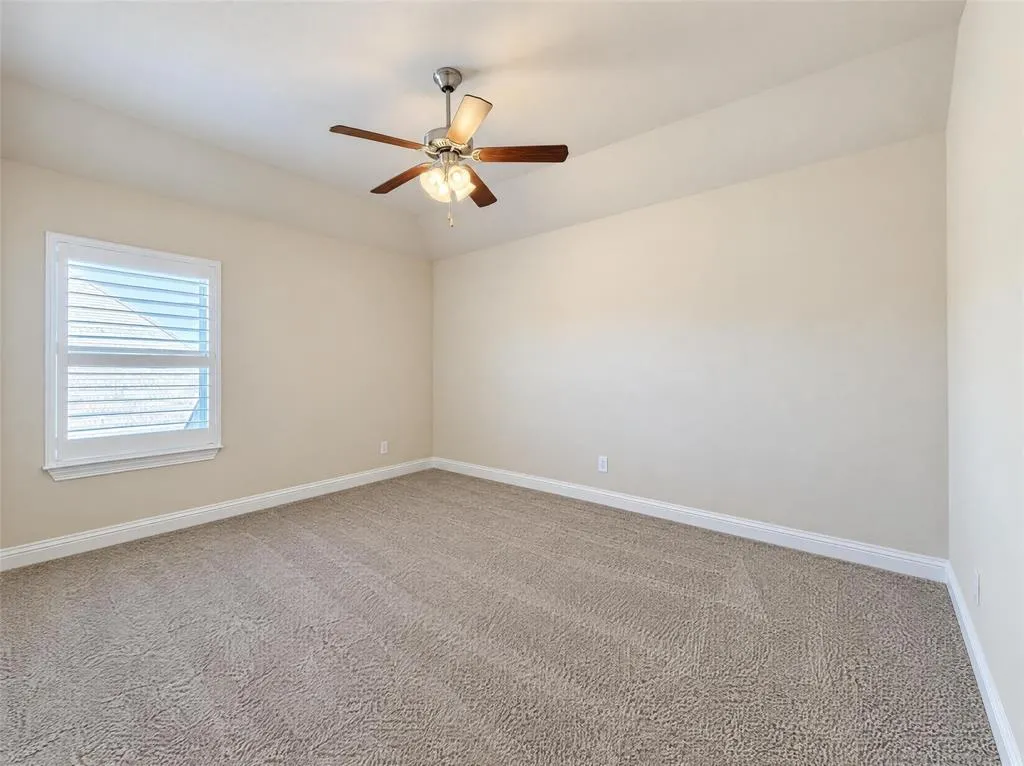 7701 Caddo Cove
