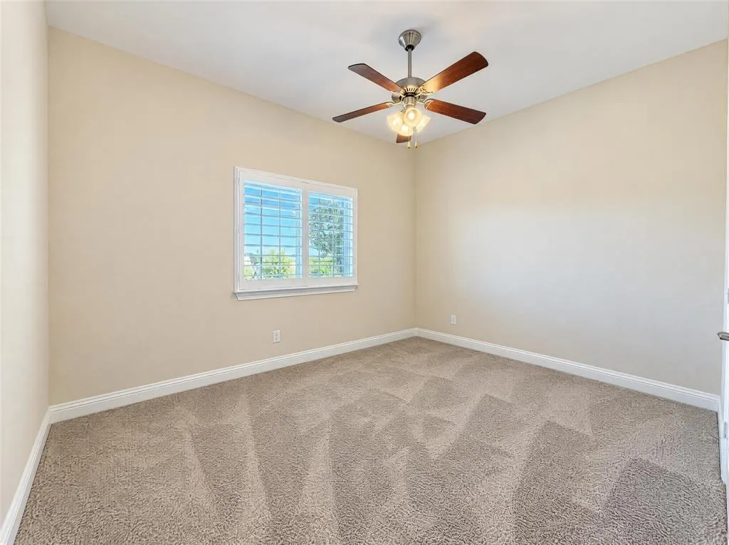 7701 Caddo Cove
