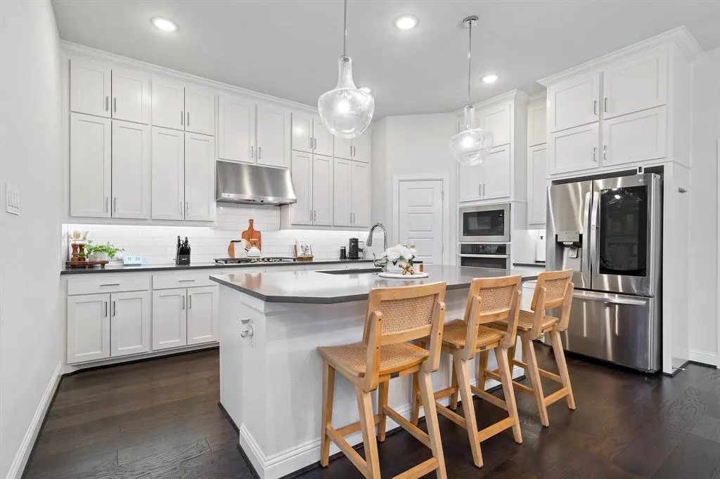 7240 San Saba Drive