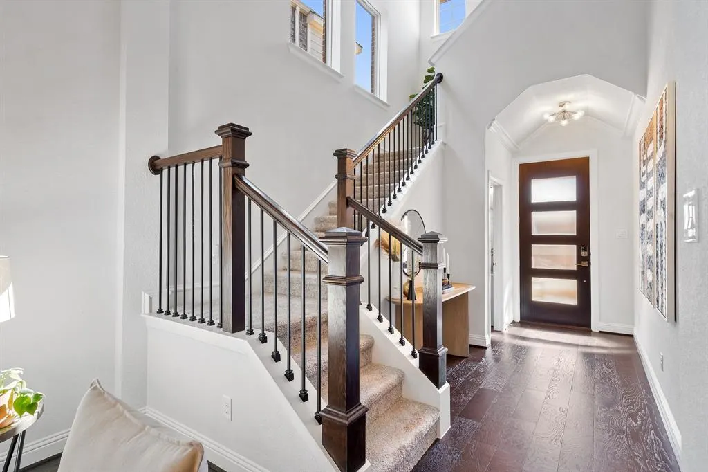 7240 San Saba Drive