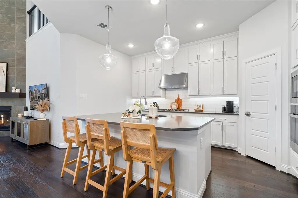 7240 San Saba Drive