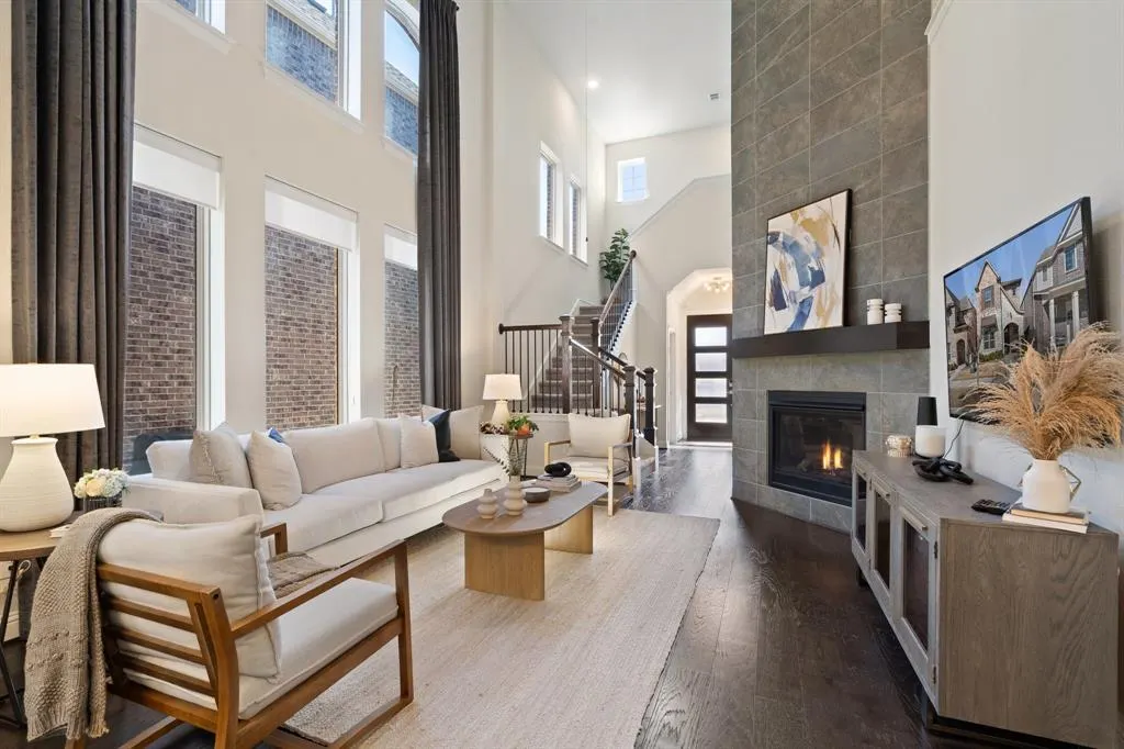 7240 San Saba Drive