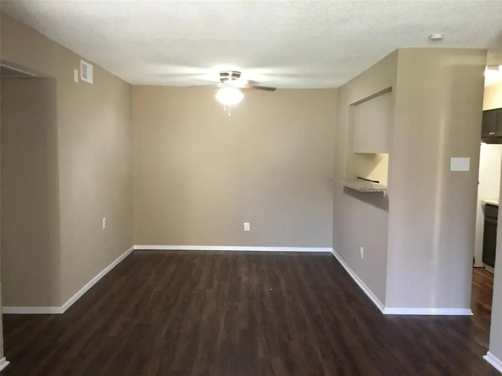 8110 Skillman Street #1051
