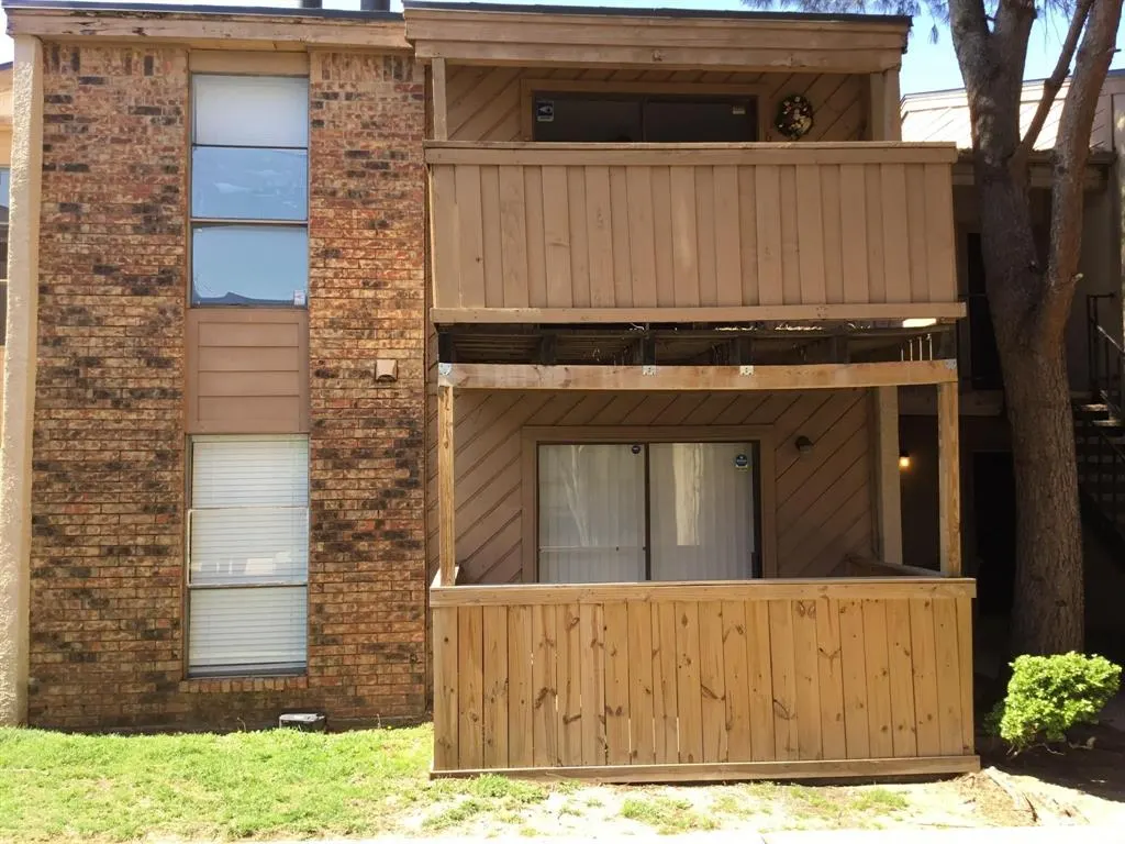 8110 Skillman Street #1051