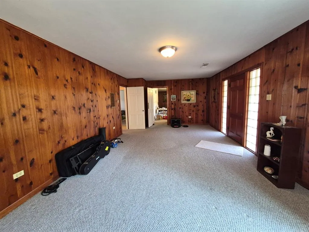 4230 Hillcrest Drive