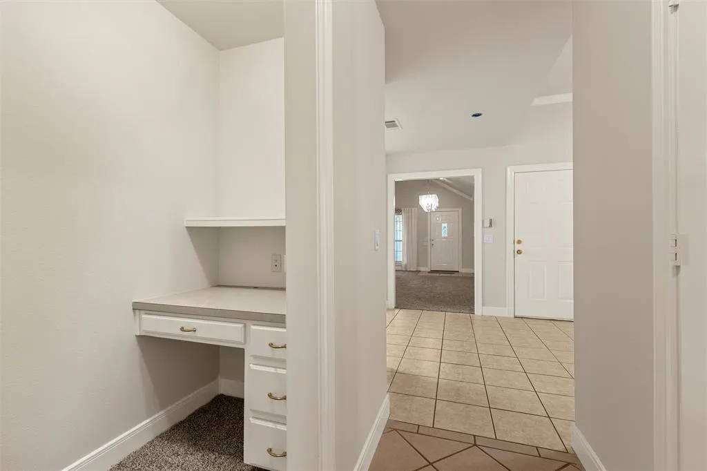 201 Pecan Village Circle