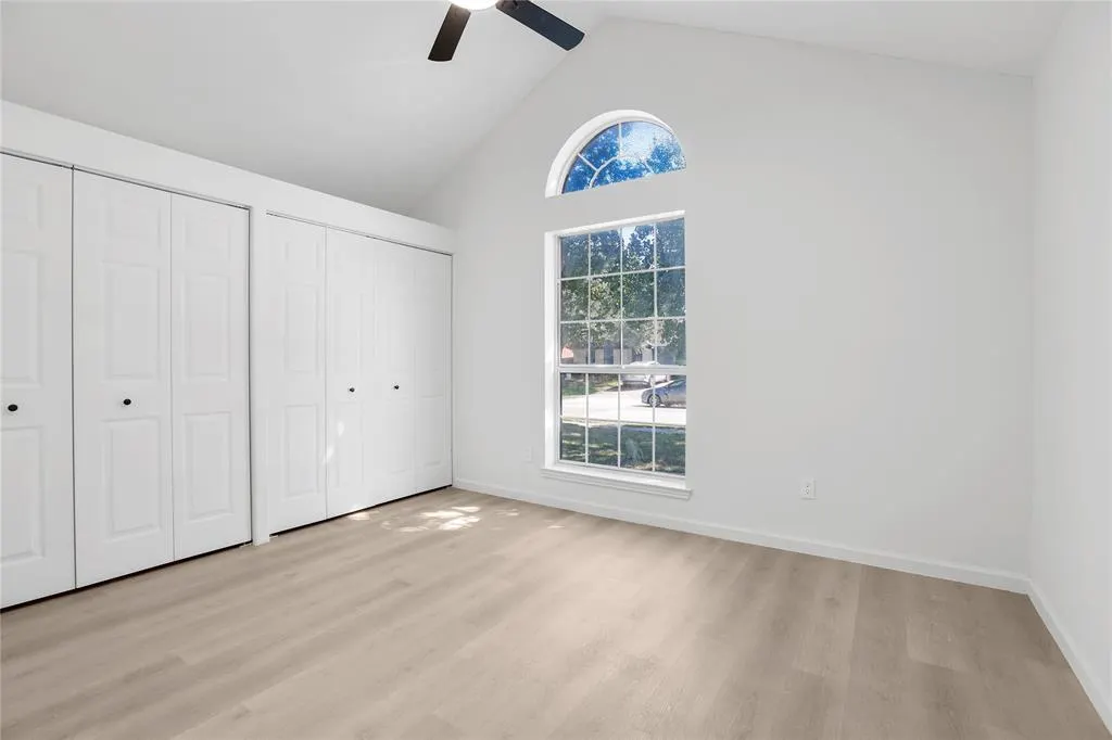 3405 Tulip Lane