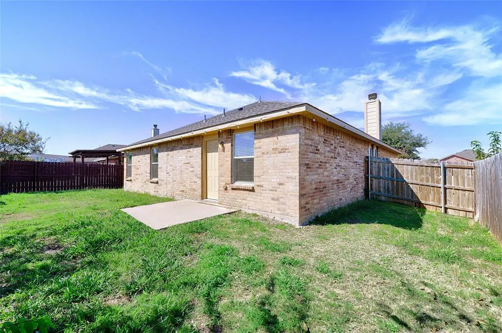 42 Larkspur Drive