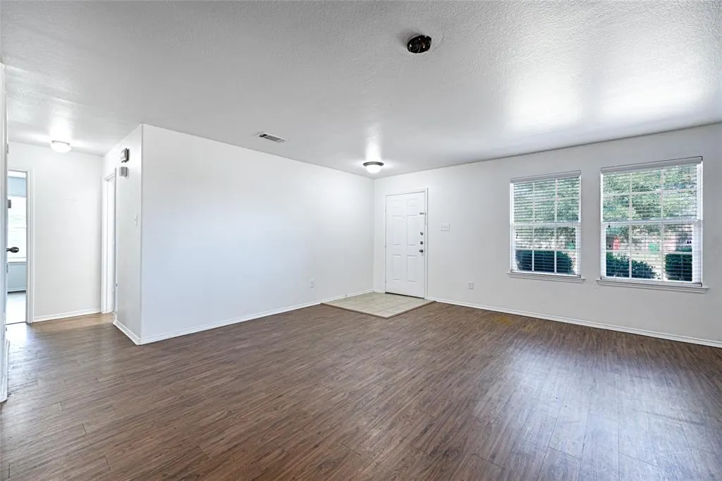 42 Larkspur Drive
