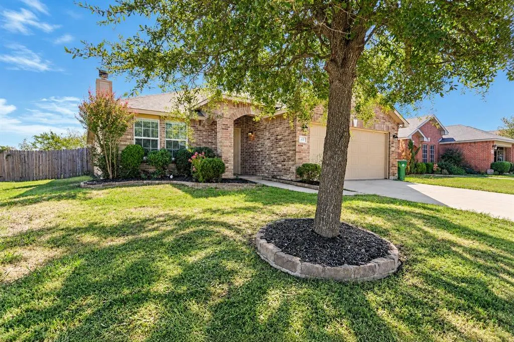 42 Larkspur Drive