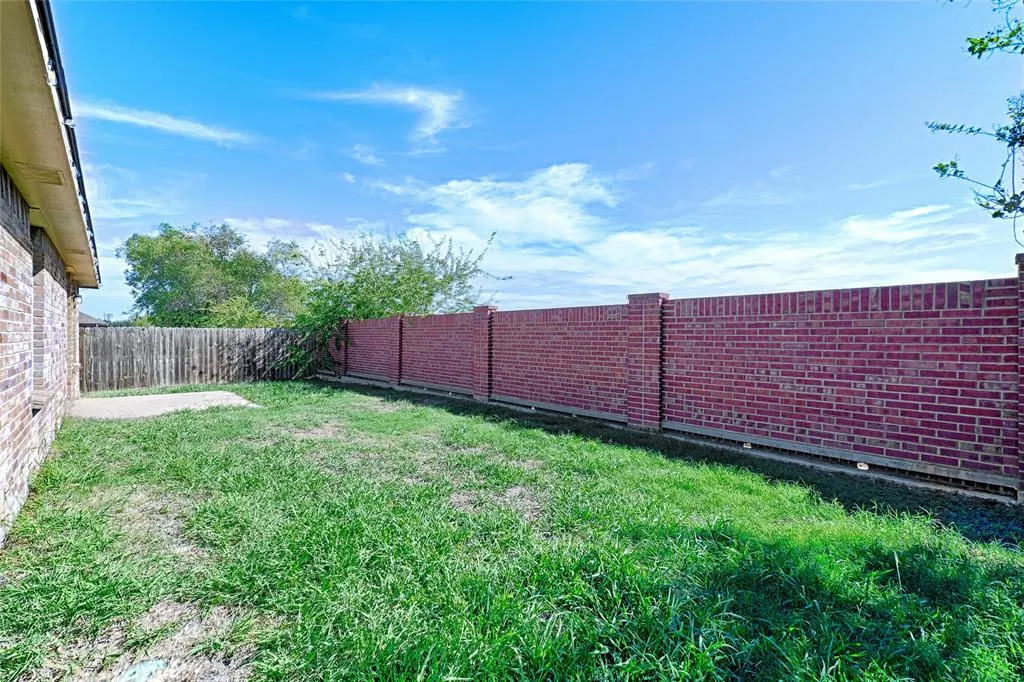 42 Larkspur Drive