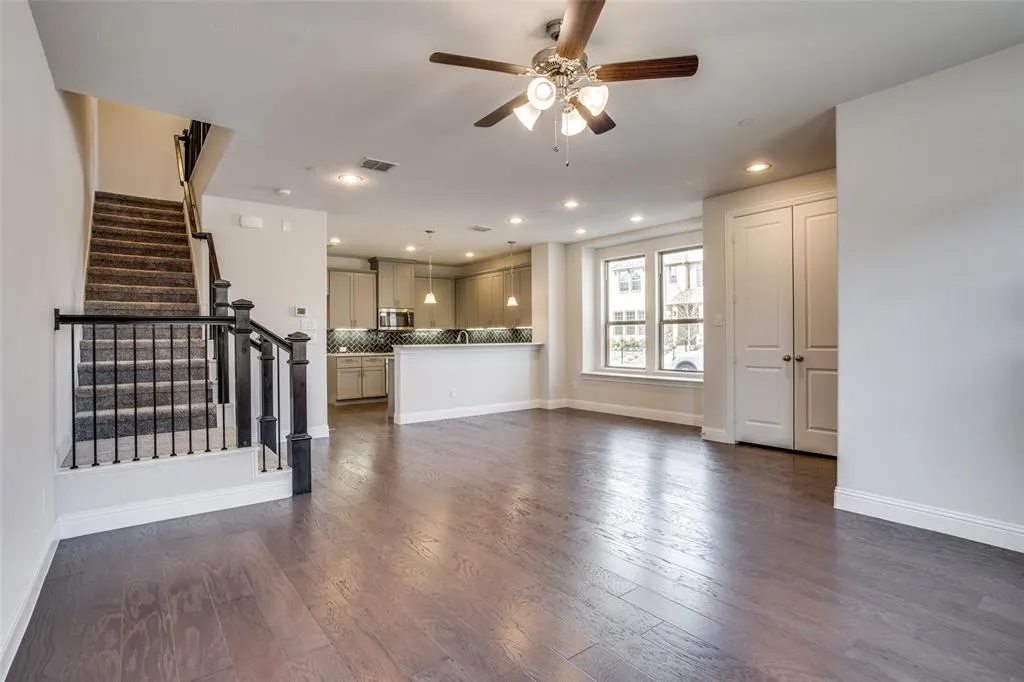 6341 Fortuna Lane