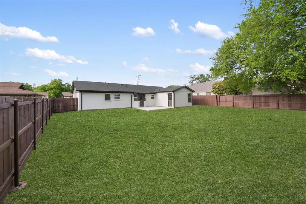 5905 Saramac Drive