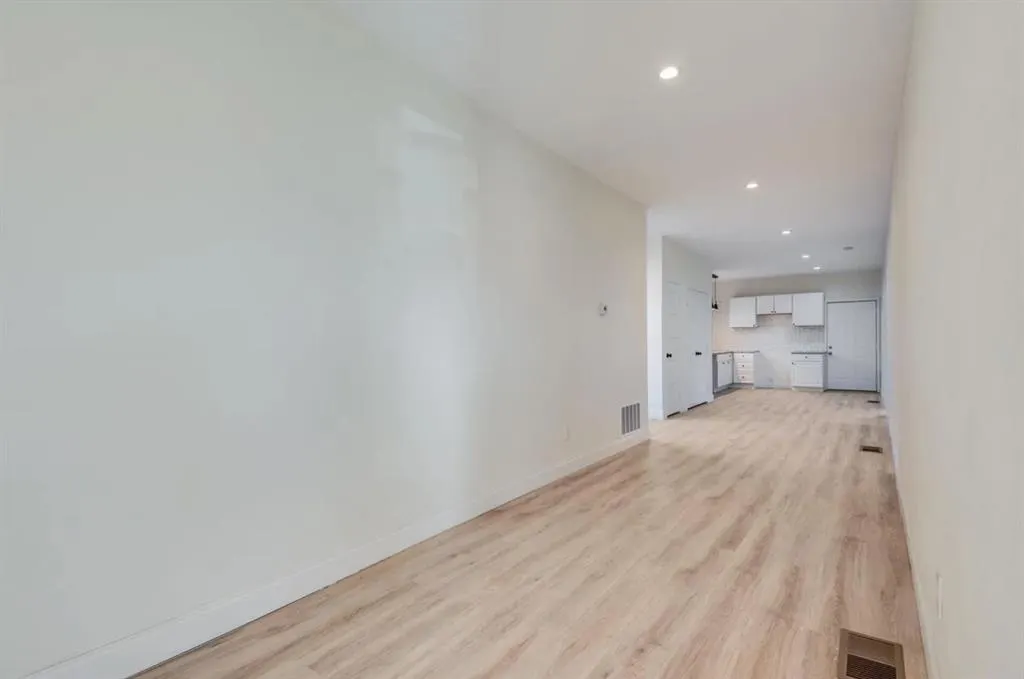 805 W 9th Street