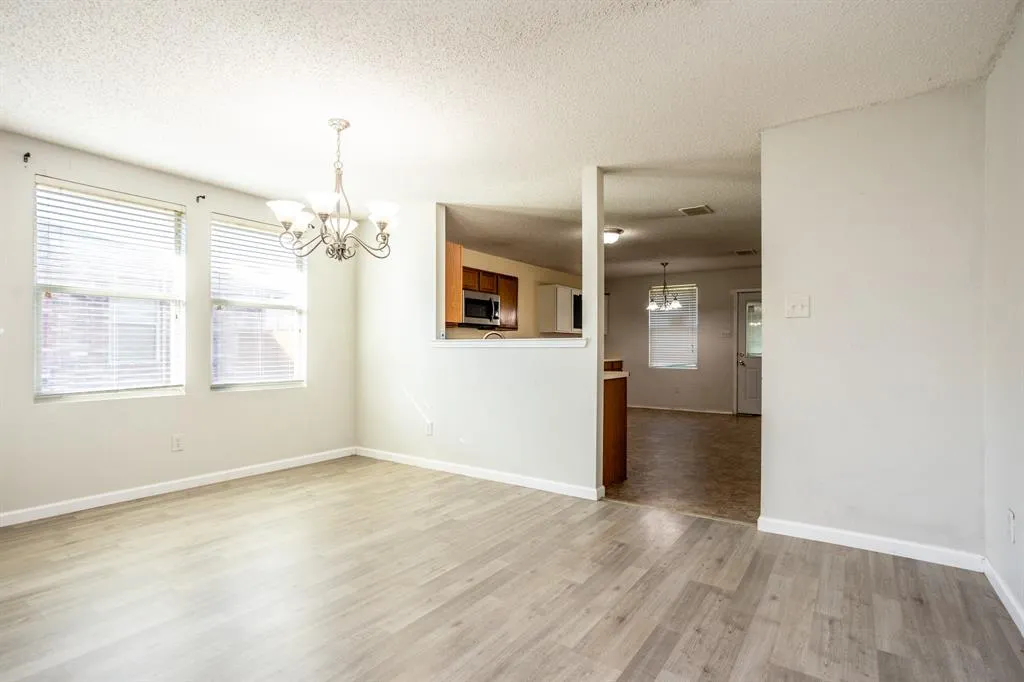 2628 Rockport Lane