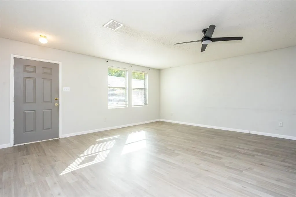 2628 Rockport Lane