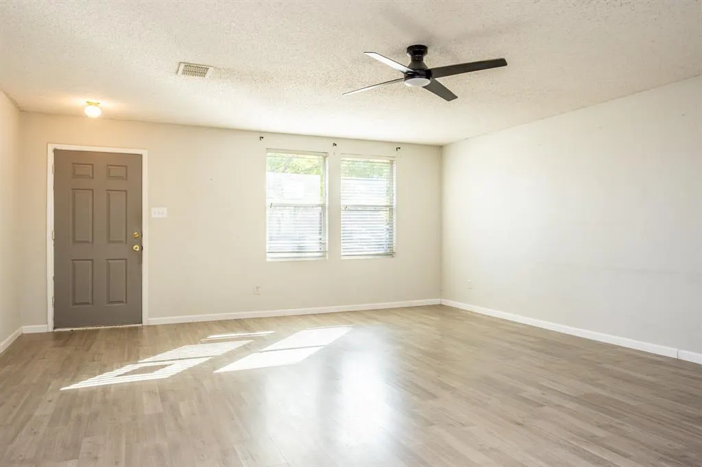 2628 Rockport Lane