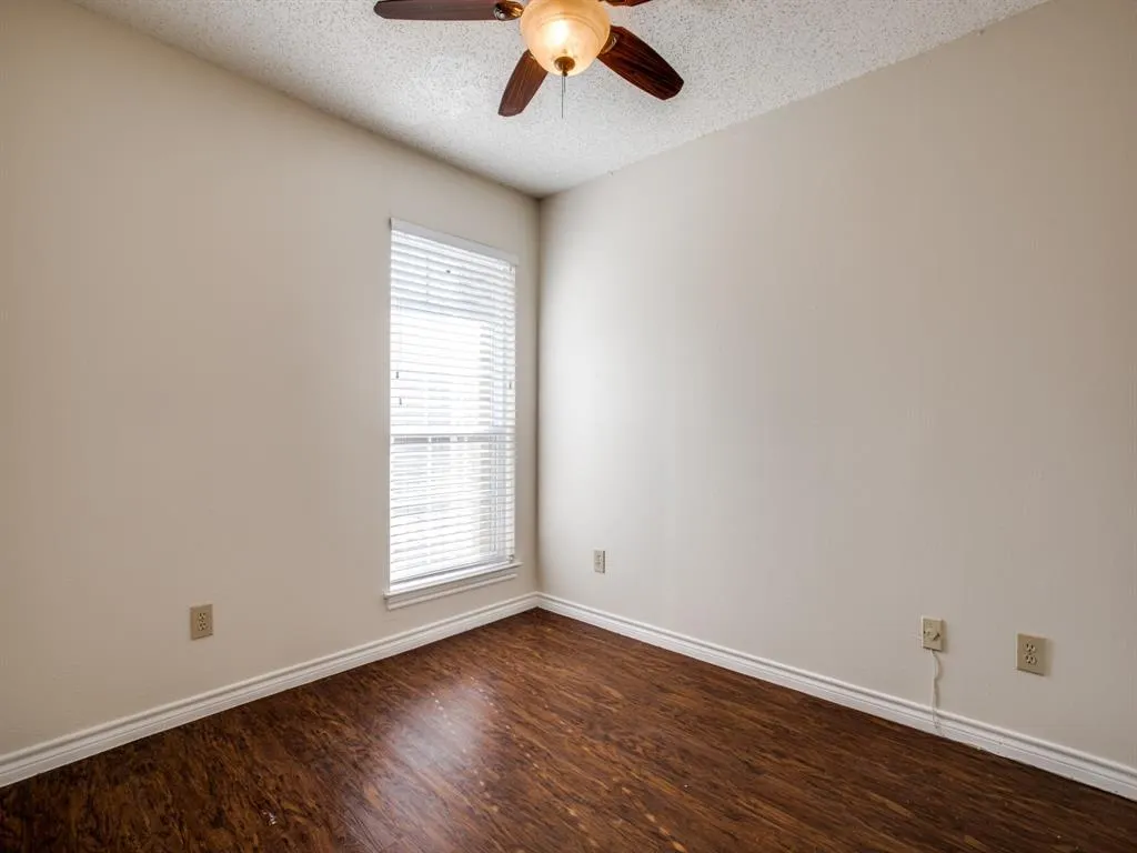 8550 Fair Oaks Crossing #204