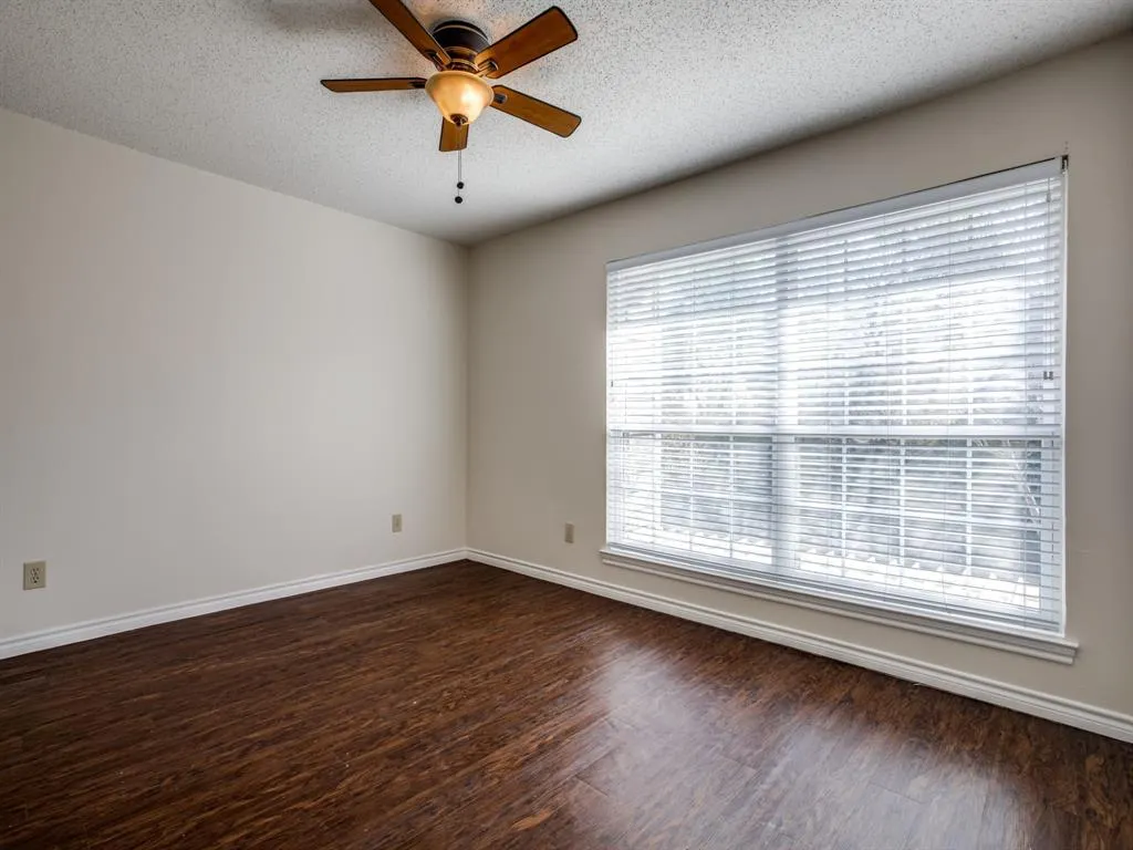 8550 Fair Oaks Crossing #204