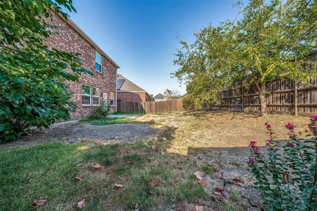 1905 Peppertree Drive