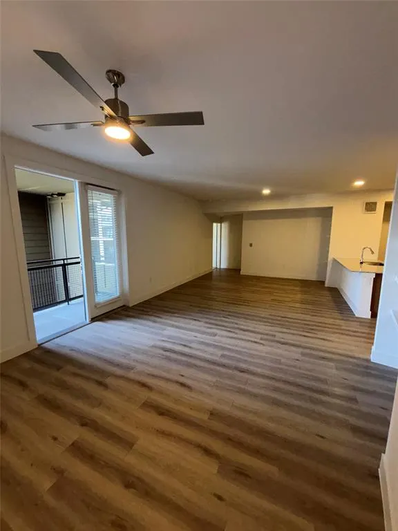 260 Davis Street #3310