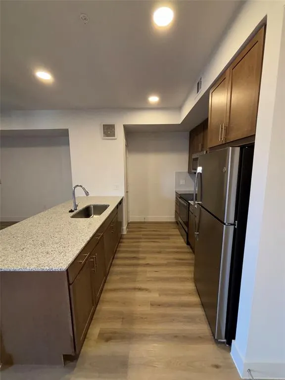 260 Davis Street #3310
