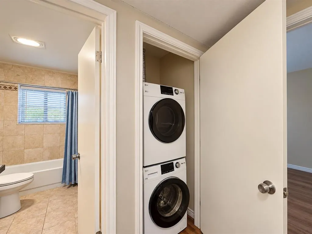 7525 Holly Hill Drive #3