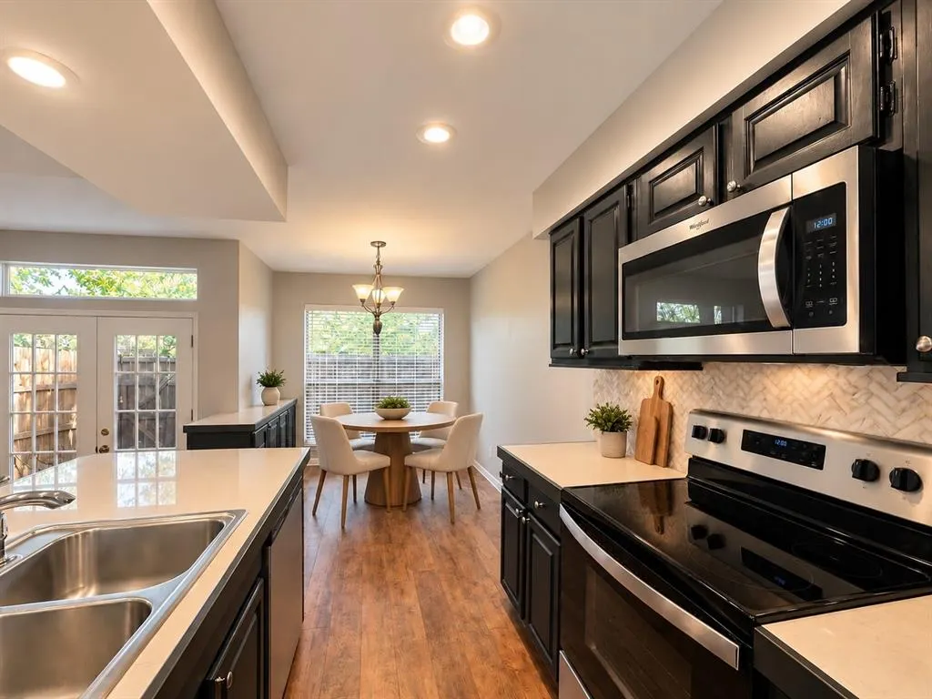 7525 Holly Hill Drive #3