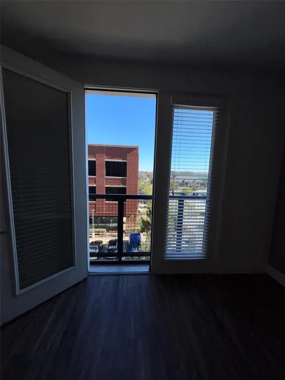 260 Davis Street #1223
